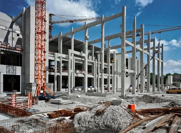 Construction vehicle GPS tracking devices for equipment monitoring and fleet management operations